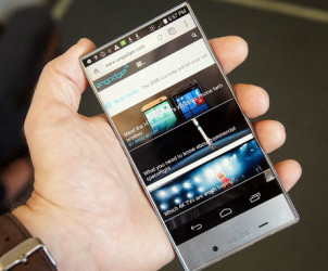 Sharp AQUOS Crystal