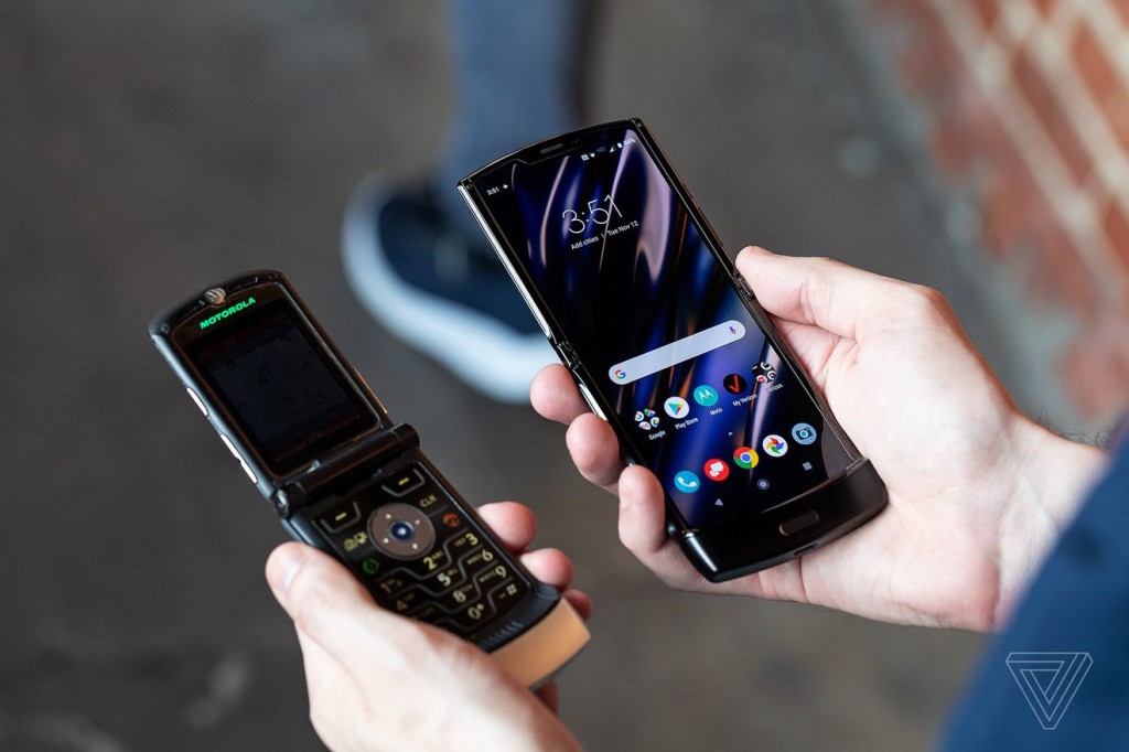 Блог Sharff: Motorola Razr -  возрождение легендарного влип-телефона