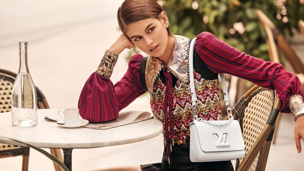Кайя Гербер в своей первой кампании для Louis Vuitton